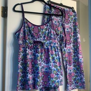 Colorful Nick and Nora Owl PJ Set😴🦉 No tears, rips, holes, or stains.